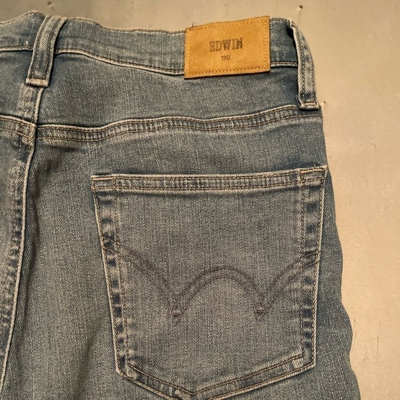 Edwin Denim - Edwin NWT Cassia Mini Bootcut Jeans 27 Light Wash
